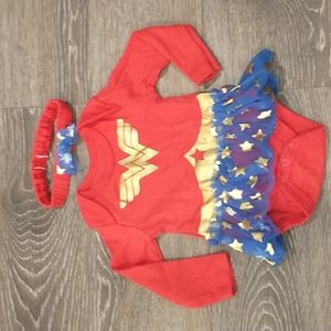 0-3 month baby wonder woman Halloween onsie costume